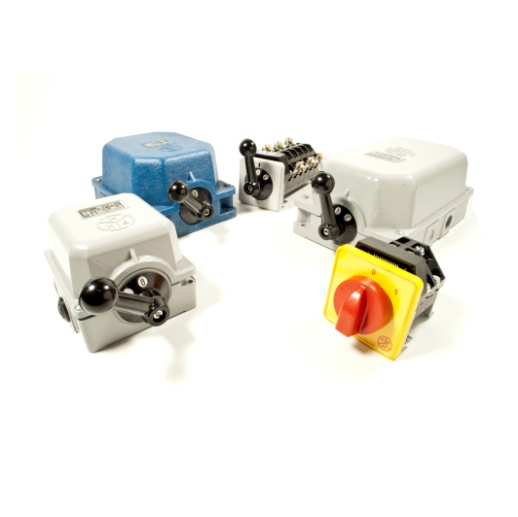 Interruptores LINEA 30 - 100 AMP